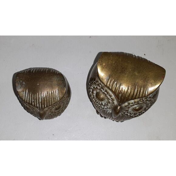 2 Vintage Brass Owl Figurines, Paperweights Sculptures (3 tall and 2 1/4 tall) - Picture 5 of 5